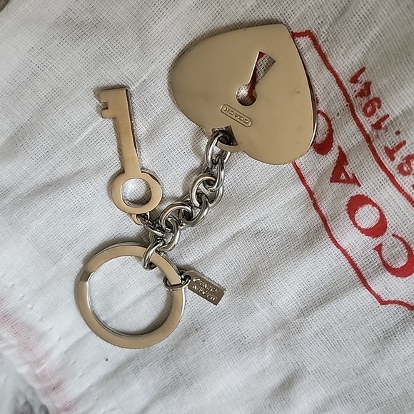 COACH split ring key ring - Picture 8 of 12